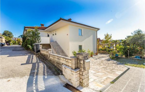 2 Bedroom Awesome Apartment In Lucija